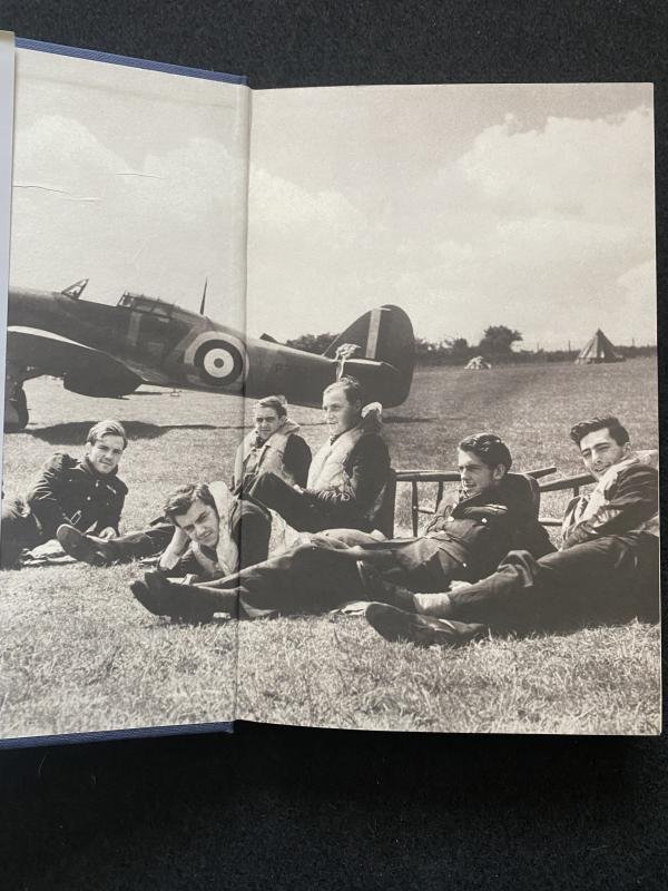LAST OF THE FEW (HARD COVER) — image 2