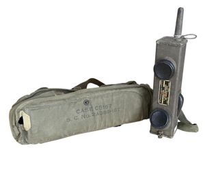 U.S. (Airborne) BC-611 'Handie-Talkie' And CS157 Carrying Case - Nice Used Condition