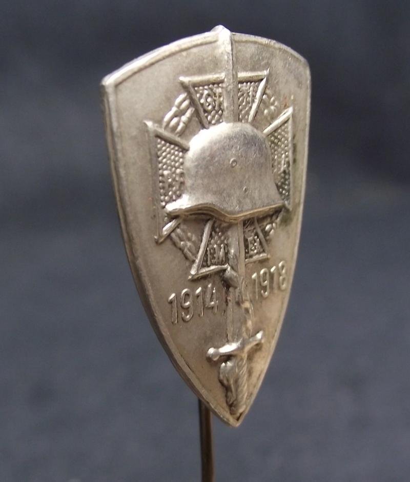Hungarian Front Fighters Association Stick Pin. — image 2