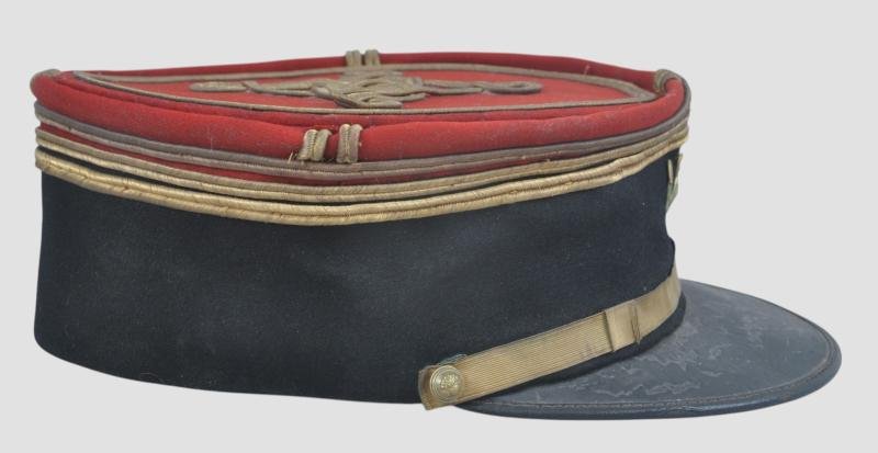WW1 French 121st Infantry Regiment Officers Kepi — image 4