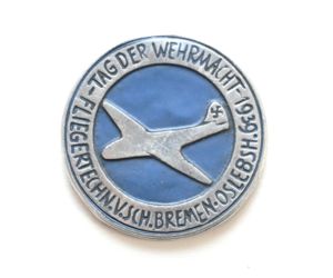 Tag der WH Fliegertechn. V.Sch. Badge