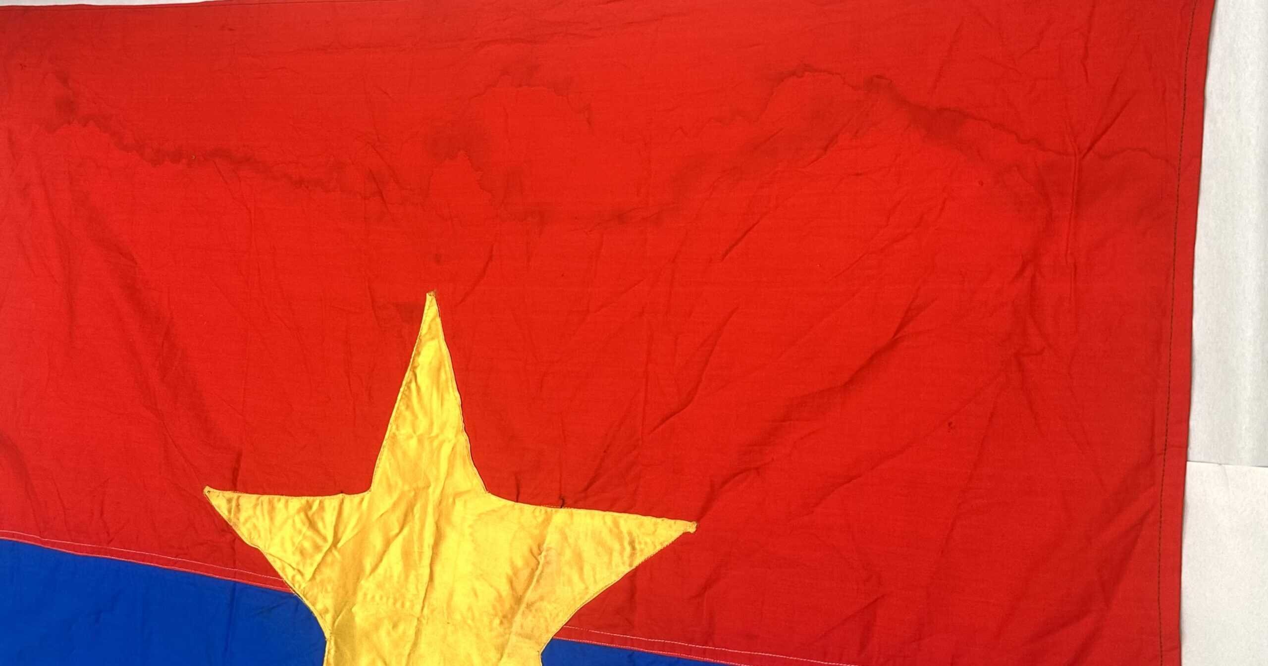 Viet Cong Two Sided Flag Cotton with Silk Star — image 2
