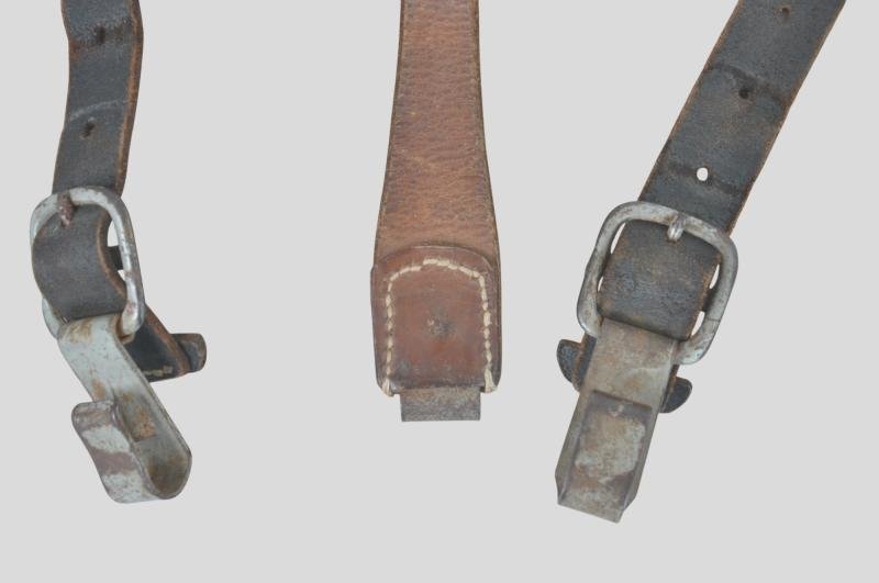WW2 German Equipment Y Straps — image 3