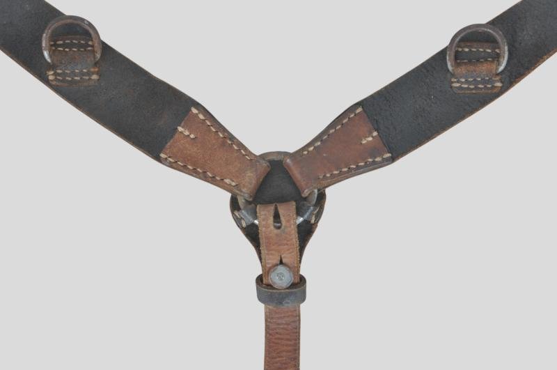 WW2 German Equipment Y Straps — image 5
