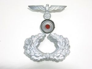 German Wehrmacht Aluminium Eagle + Oackleaves + Kokarde Set For Schirmmütze Visor Cap. (4)