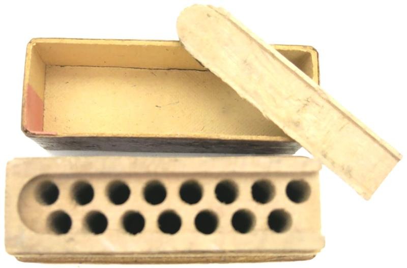 German Wehrmacht Sprengkapseln Nr. 8 Empty Box 23. 7. 1943 Dated, Inert.