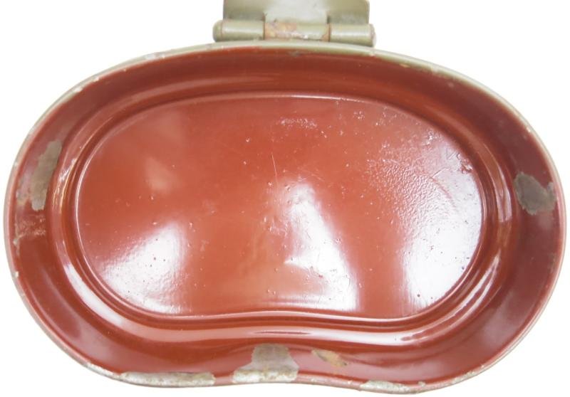 German Wehrmacht Kochgeschirr M42 Red Enamel Inside Steel Mess Kit CFL 44 Matching.