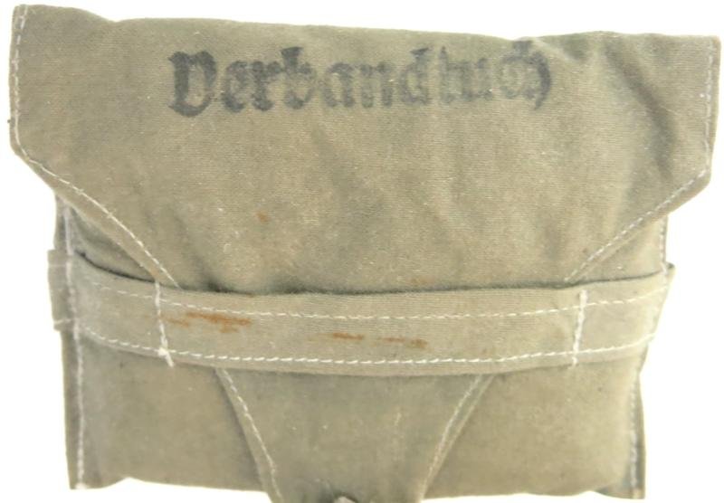 German Wehrmacht Medical Verbandtuch Scarf In White With Cloth Bag.