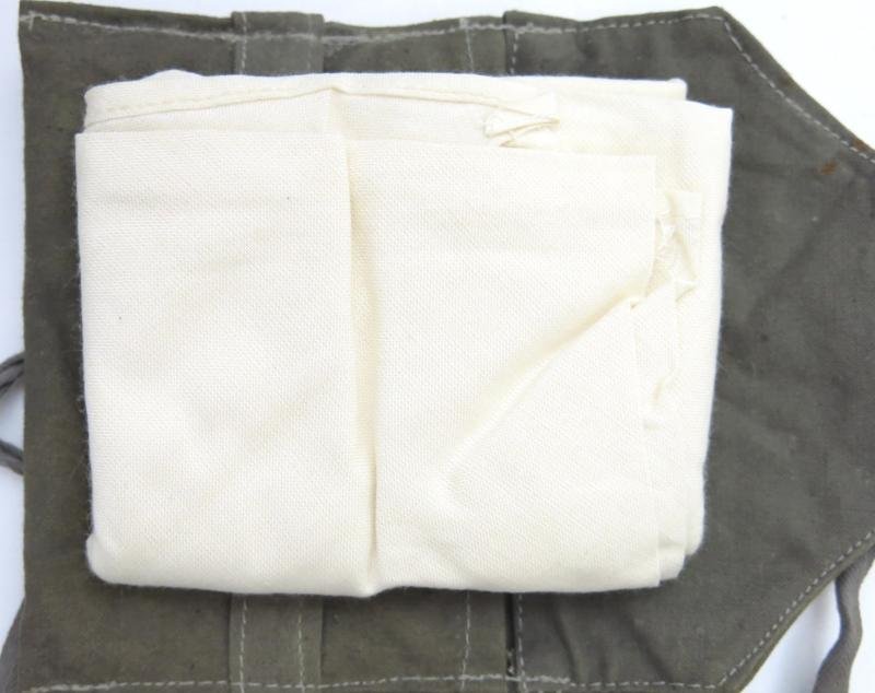 German Wehrmacht Medical Verbandtuch Scarf In White With Cloth Bag.