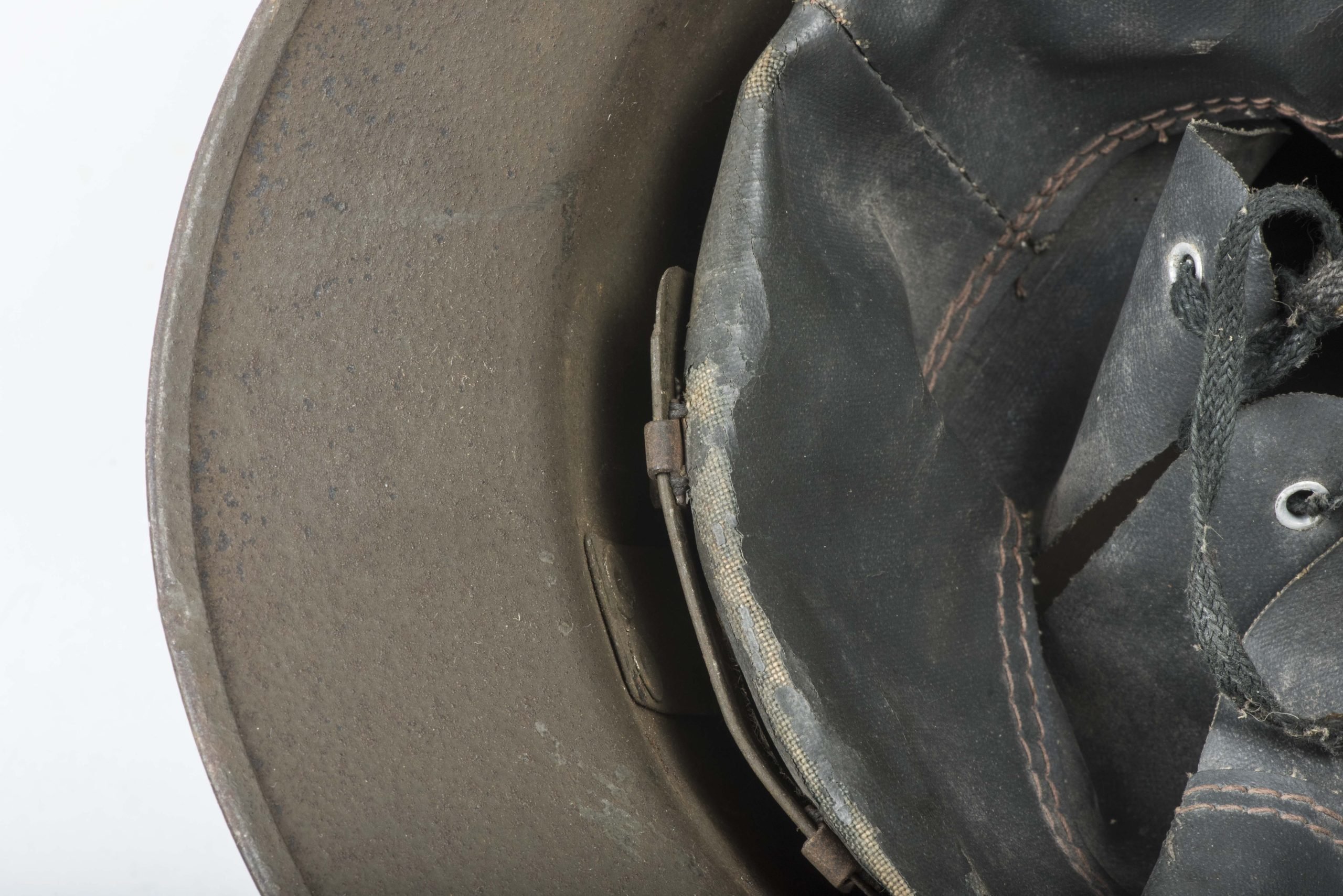 Belgian M1931 Adrian helmet — image 4