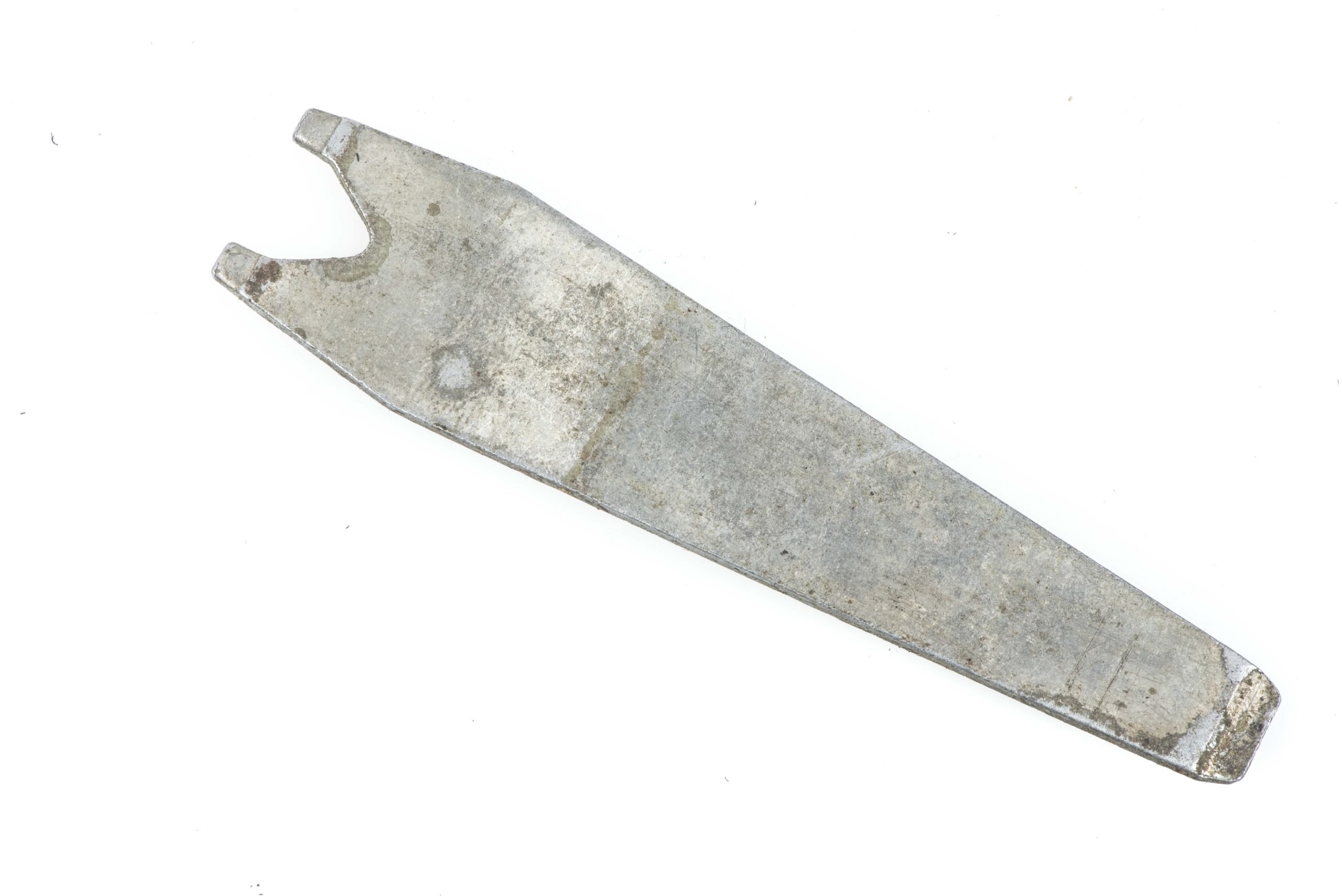 Small tool for the bakelite carbide lantern — image 2
