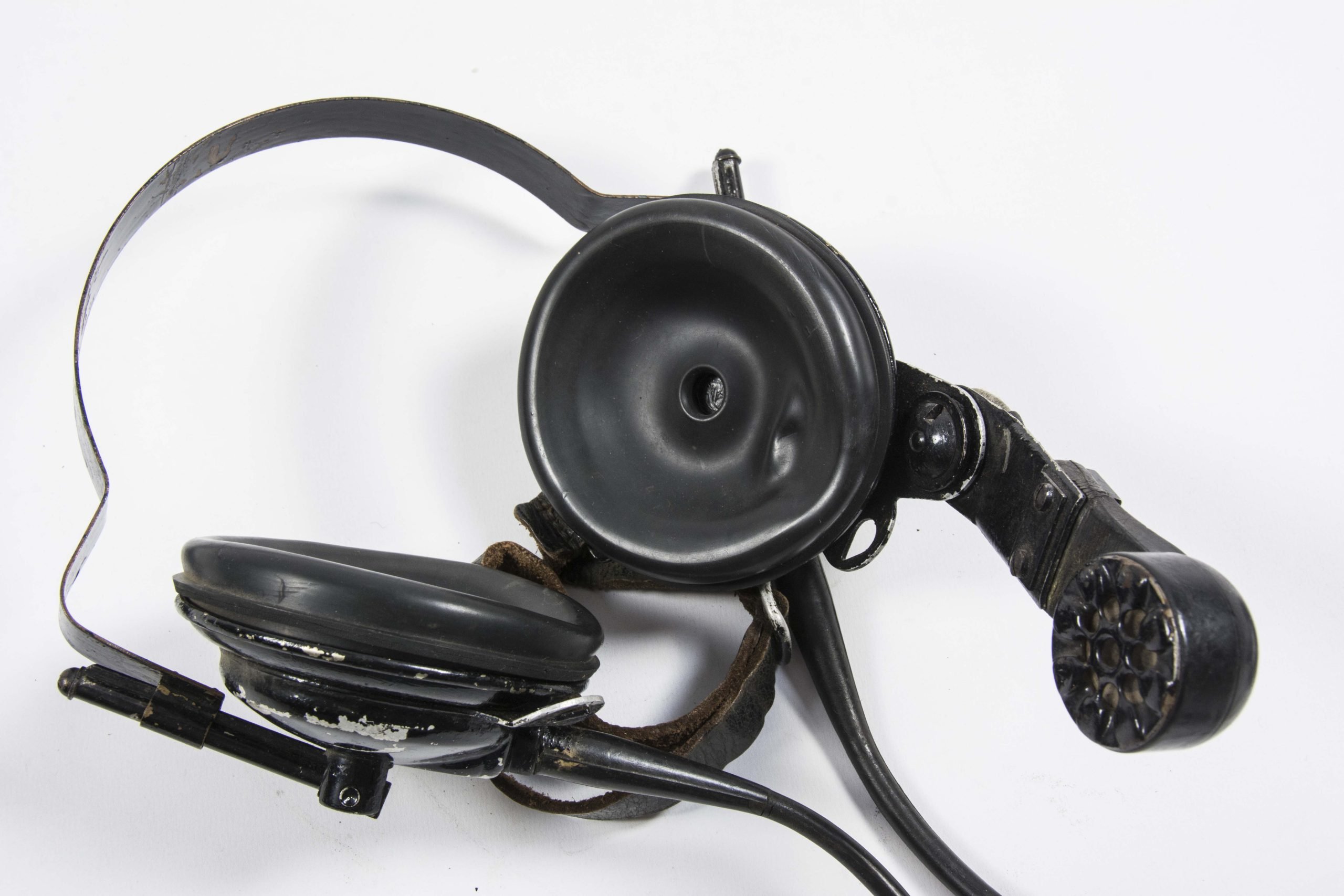 Rare pre war complete (!) coastal artillery communication headset — image 9