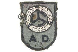 Dutch Arbeidsdienst voor Meisjes sleeve shield