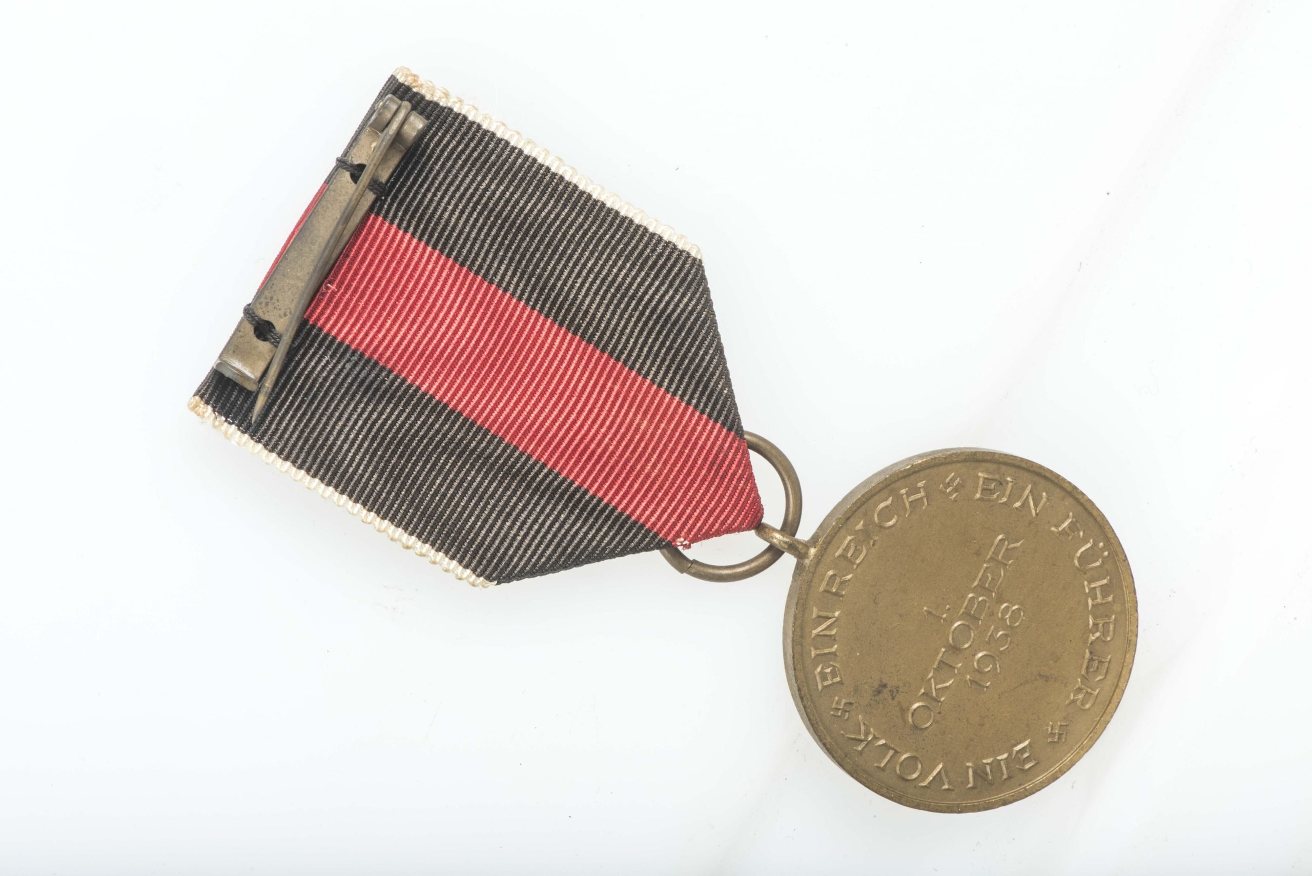Sudetenland Anschluss medal 1. Oktober 1938 — image 3