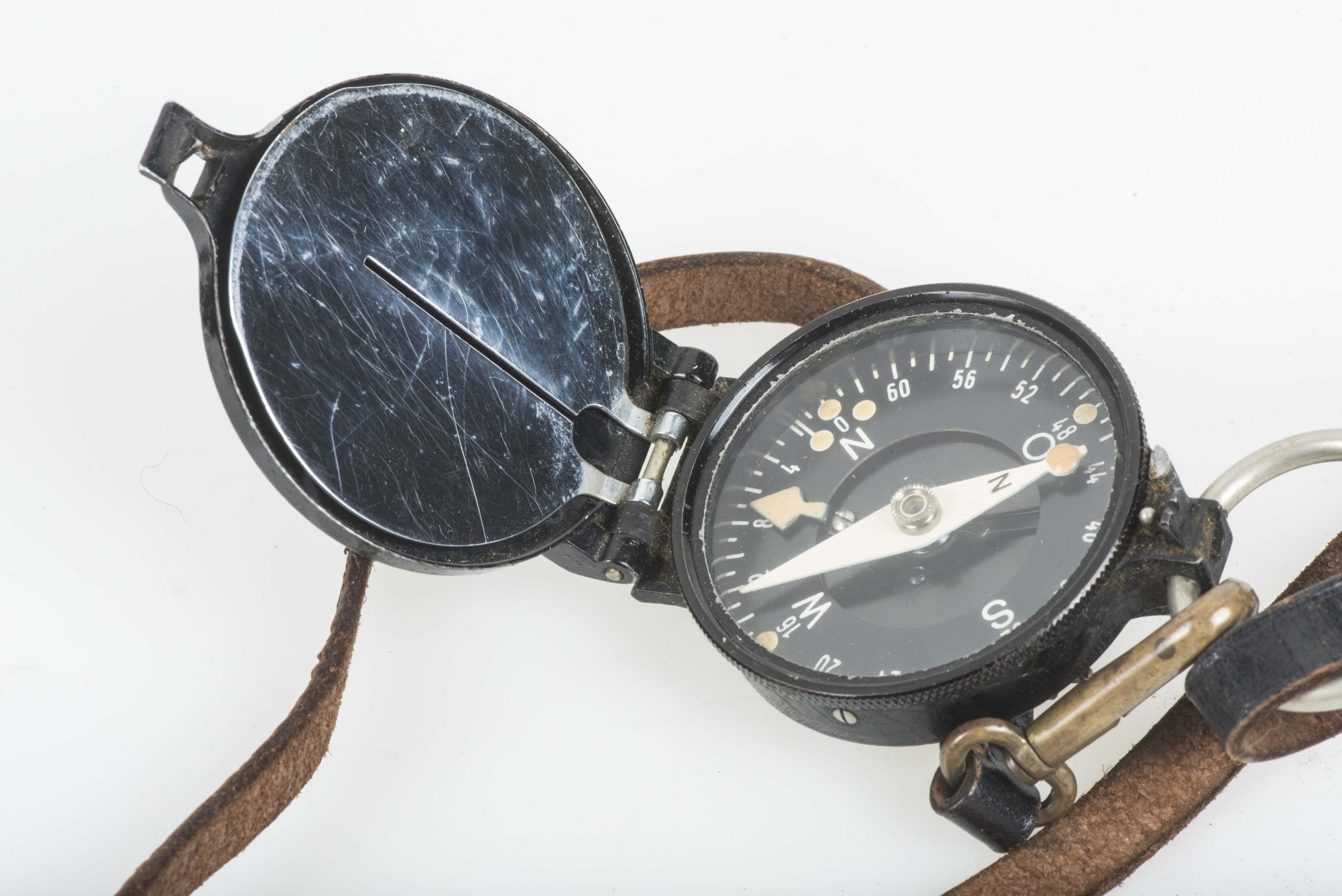 Pre war compass by Emil Busch AG, Rathenow — image 4