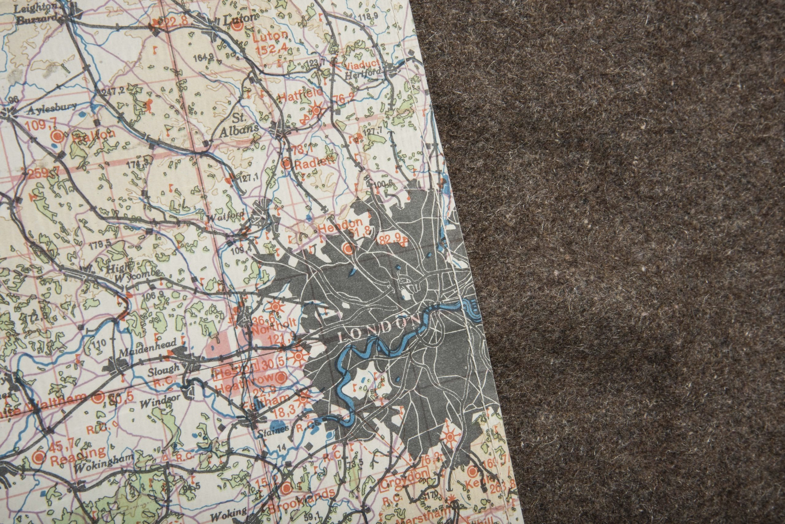 Luftwaffe laminated Fliegerkarte 1:250 000 – Midlands, Wales, London, Bristol, Birmingham, Christchurch — image 2