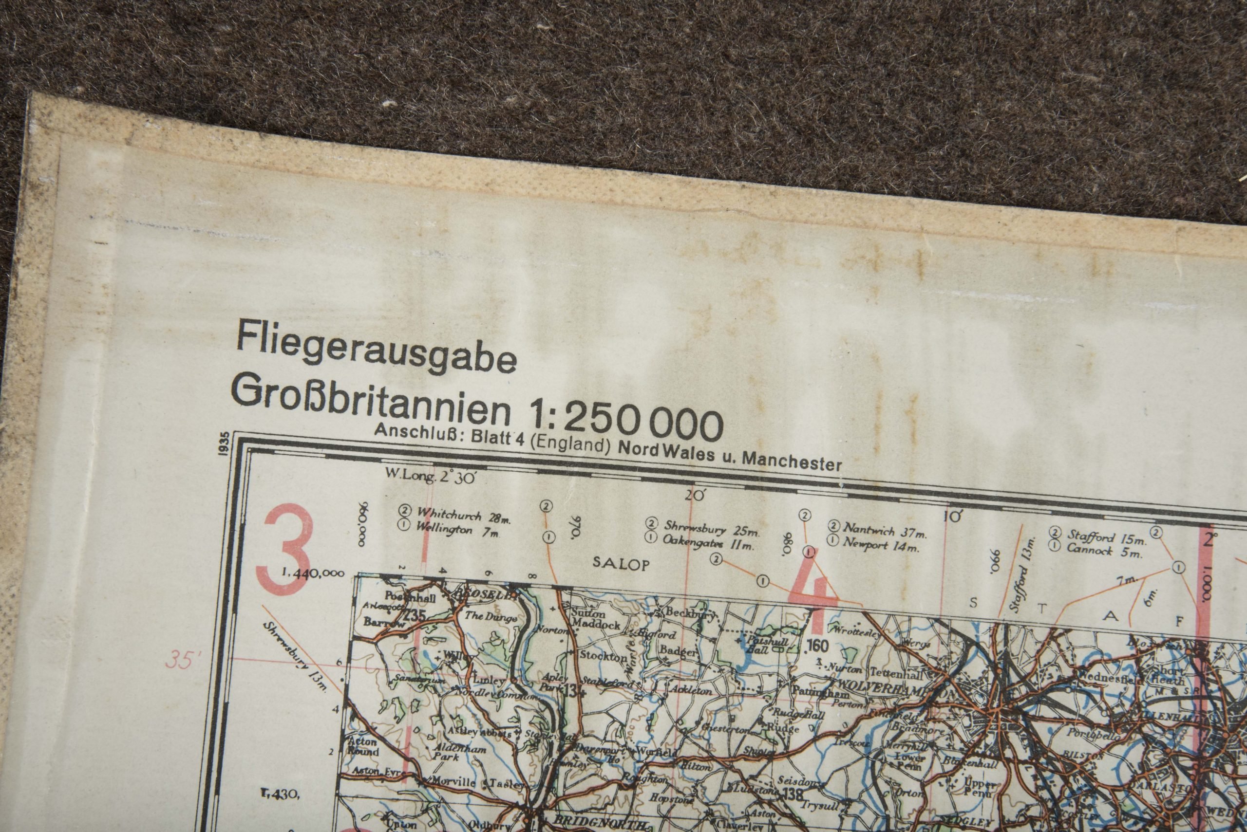 Luftwaffe laminated Fliegerkarte 1:250 000 – Midlands, London, Oxford, Bedford — image 2