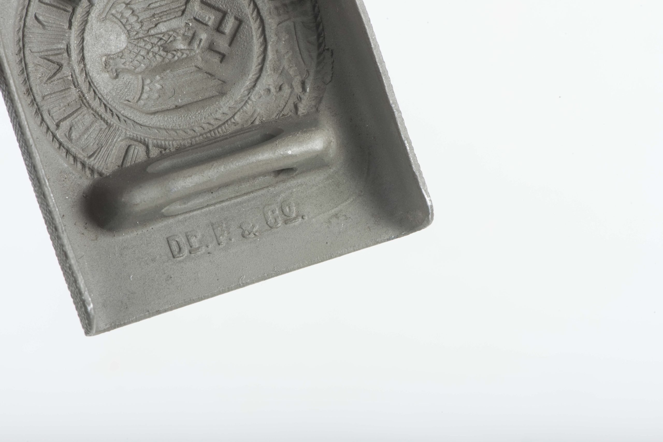 Rare unissued aluminium Heer belt buckle marked Dr. F. & Co.