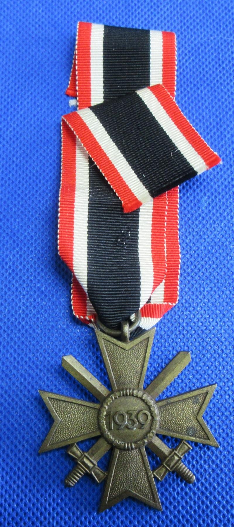 2nd CLASS WAR MERIT CROSS with SWORDS maker marked — image 2