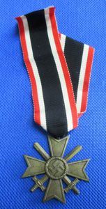 2nd CLASS WAR MERIT CROSS with SWORDS maker marked