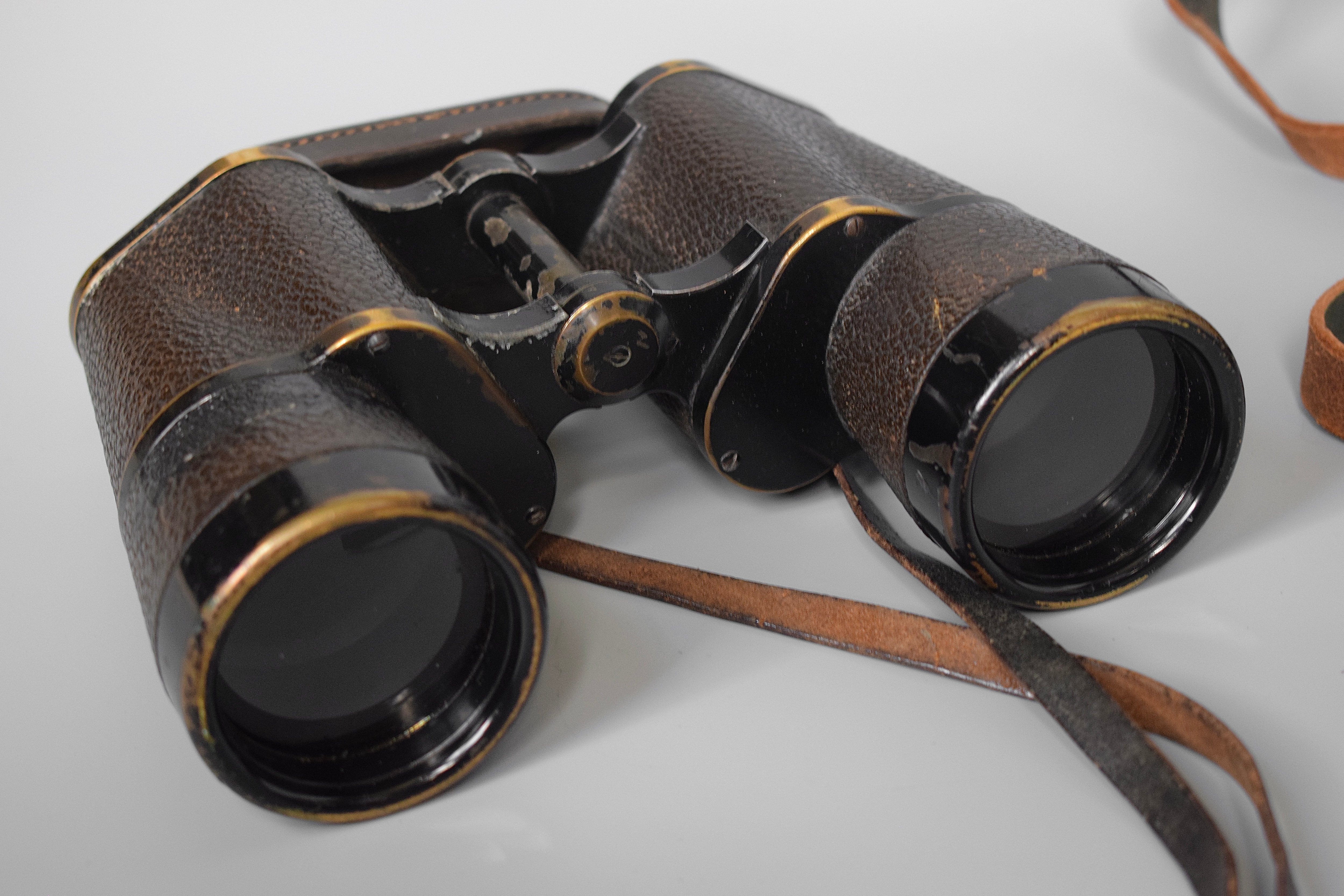 Early Leitz Wetzlar 10x50 Dienstglas Officer's binoculars — image 11