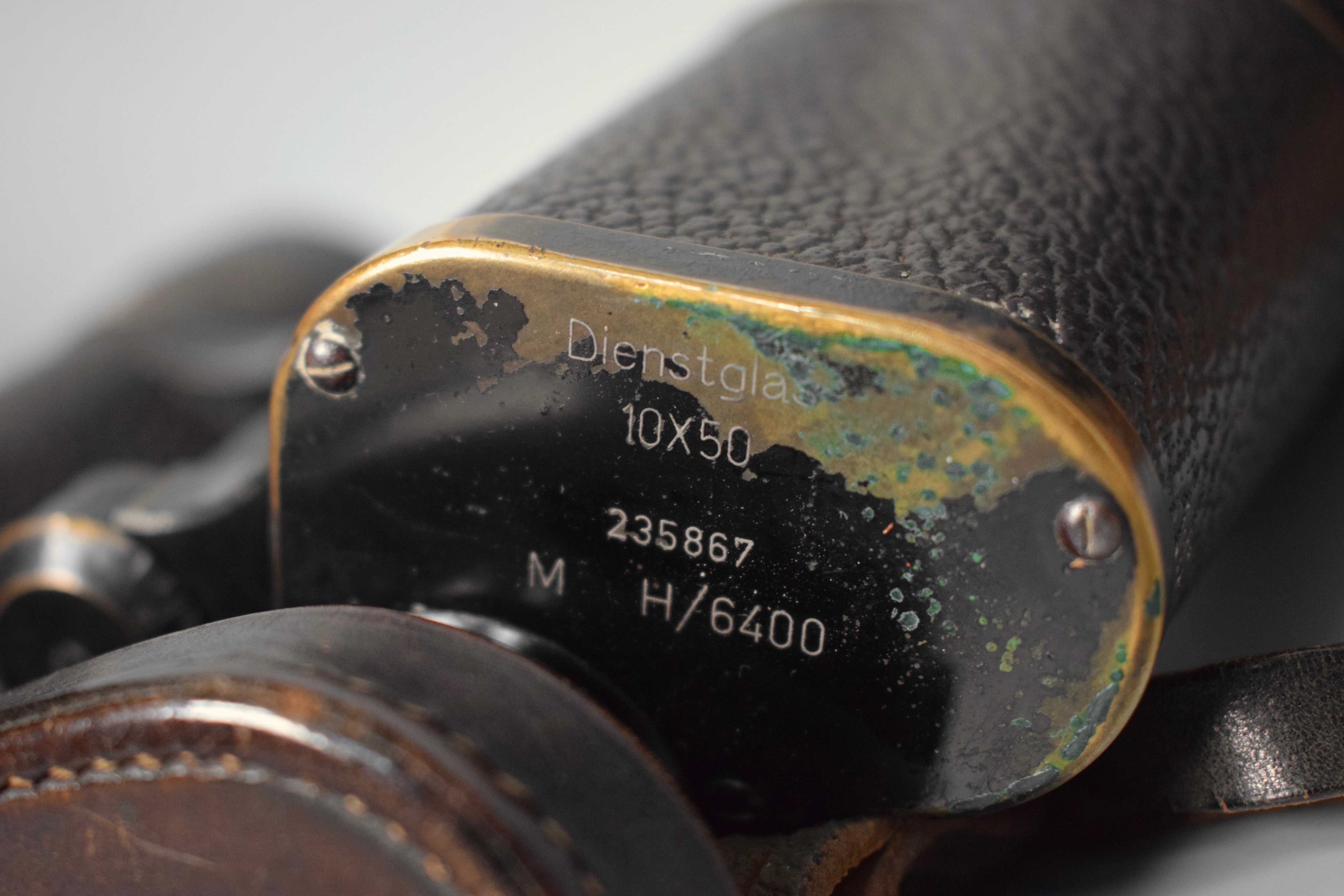 Early Leitz Wetzlar 10x50 Dienstglas Officer's binoculars — image 4