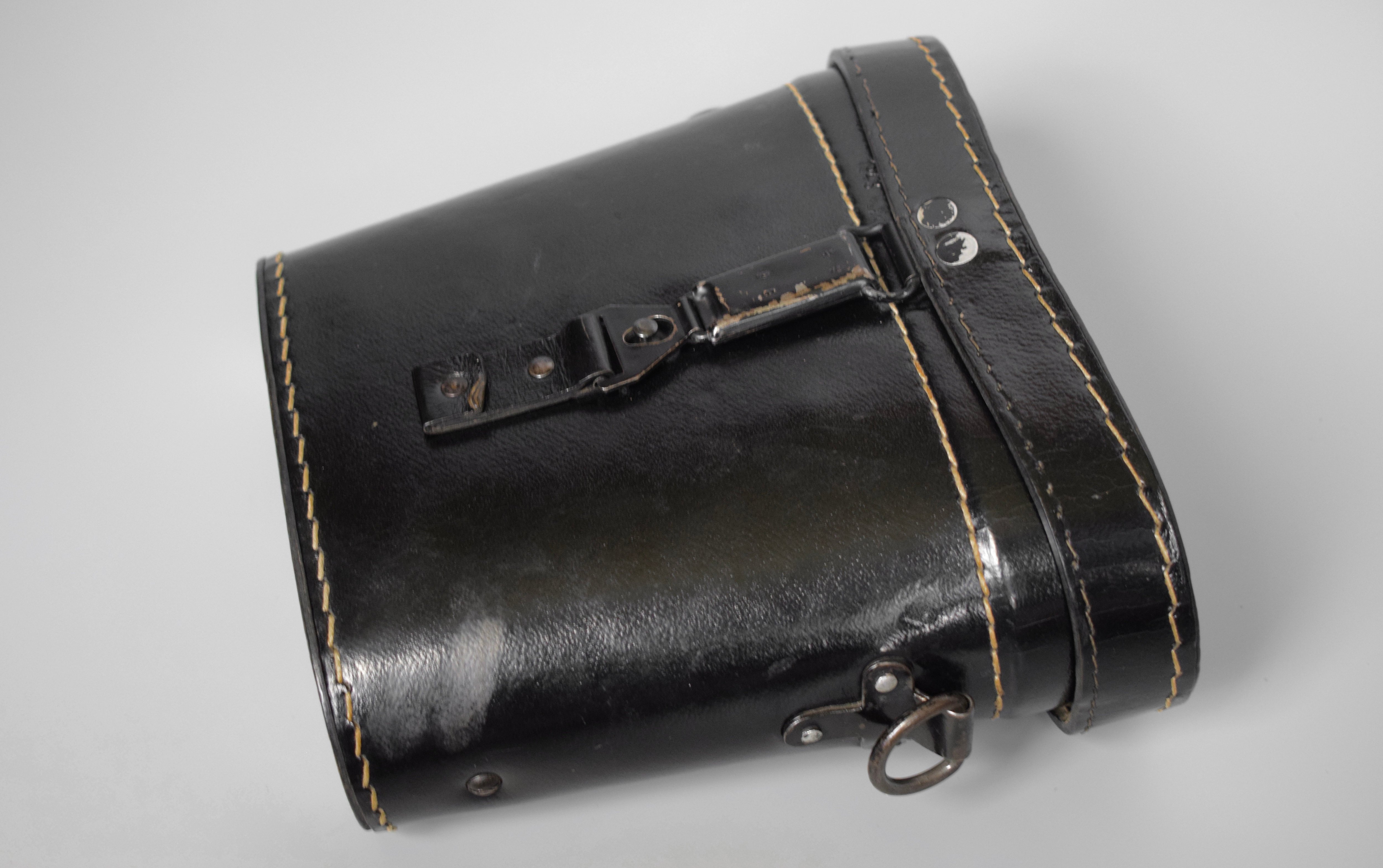 7x50 / 10x50 Presstoff binocular case 'ksd 1943' — image 2