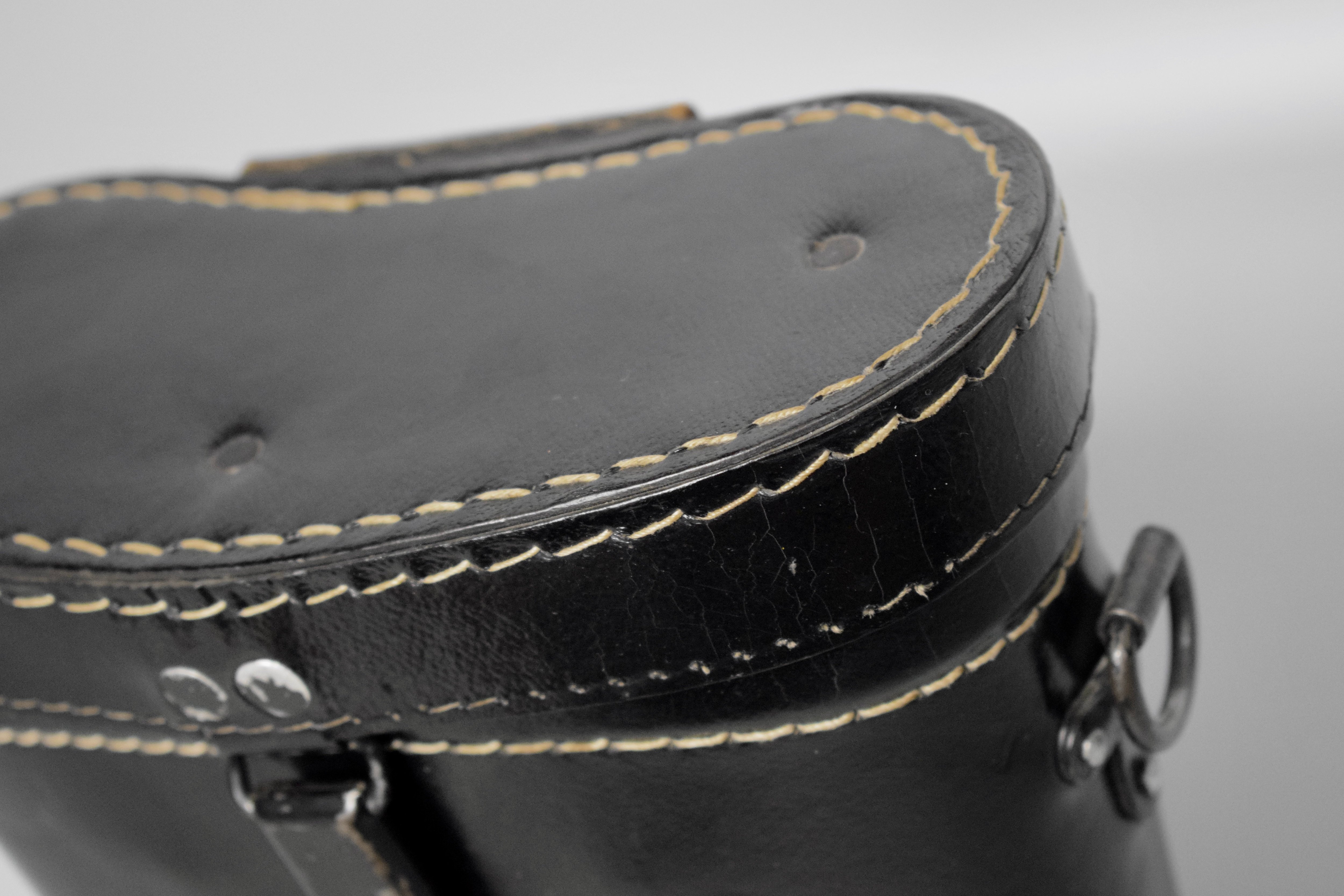7x50 / 10x50 Presstoff binocular case 'ksd 1943' — image 4