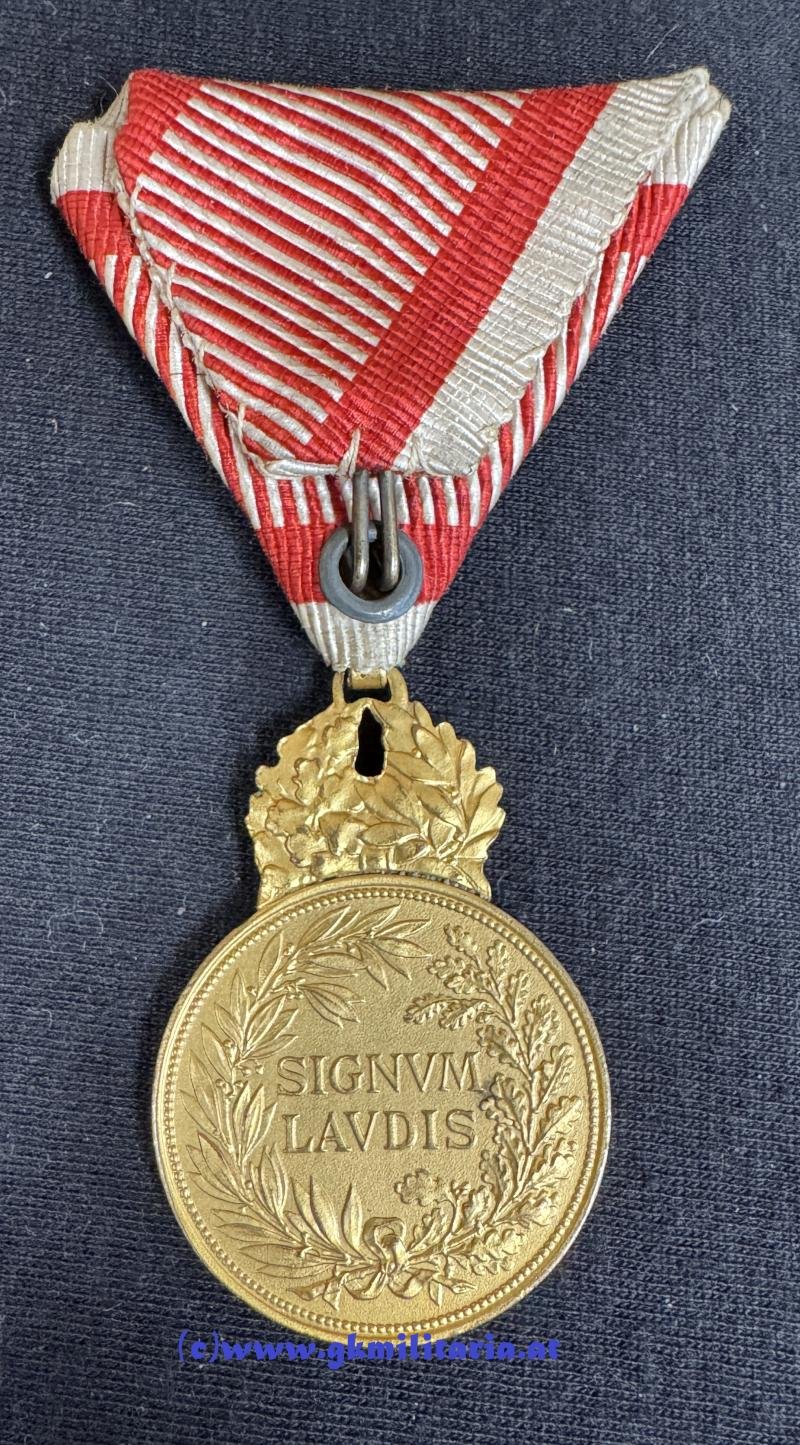 k.u.k. Bronzene Militärverdienstmedaille Kaiser Karl I. mit Schwertern!
