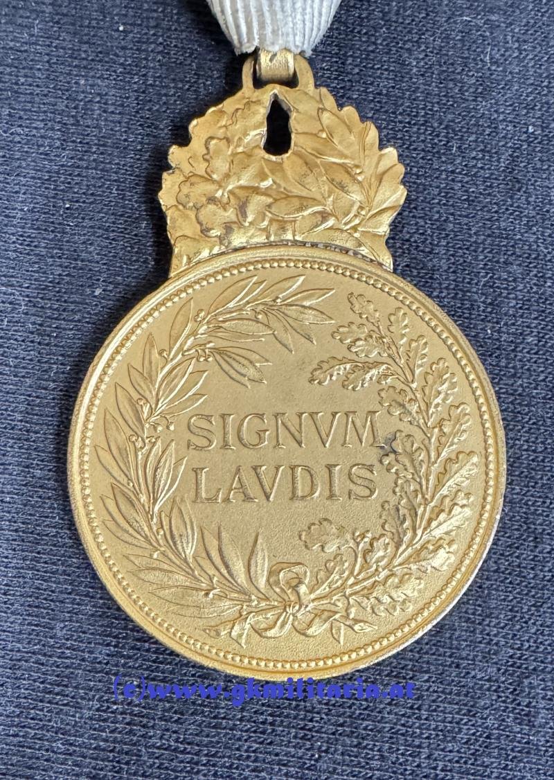 k.u.k. Bronzene Militärverdienstmedaille Kaiser Karl I. mit Schwertern!
