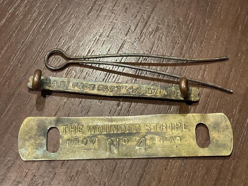 WW1 Brass The wound stripe No 4 . — image 2