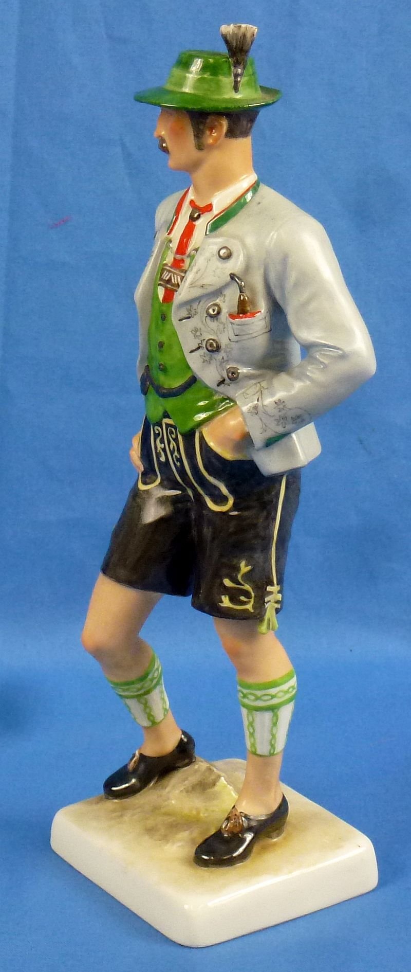 A Pair of SS Allach Porcelain 'Bavarian Peasants' Figurines — image 3