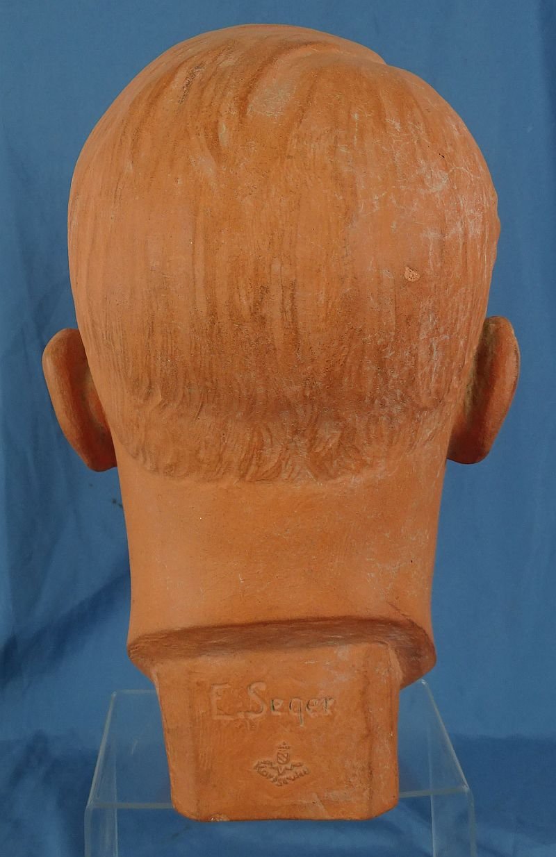 Large Adolf Hitler Tera Cotta Bust by Ernst Seger — image 4