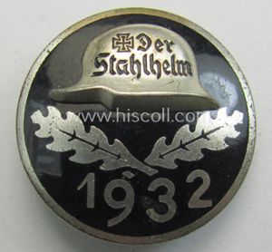 Superb, enamelled lapel-pin: 'Der Stahlhelm' - Bund der Frontsoldaten (Sta) - Eintrittsabzeichen 1932' being a non-engraved example that comes in an overall very nice- (and/or fully undamaged!), condition