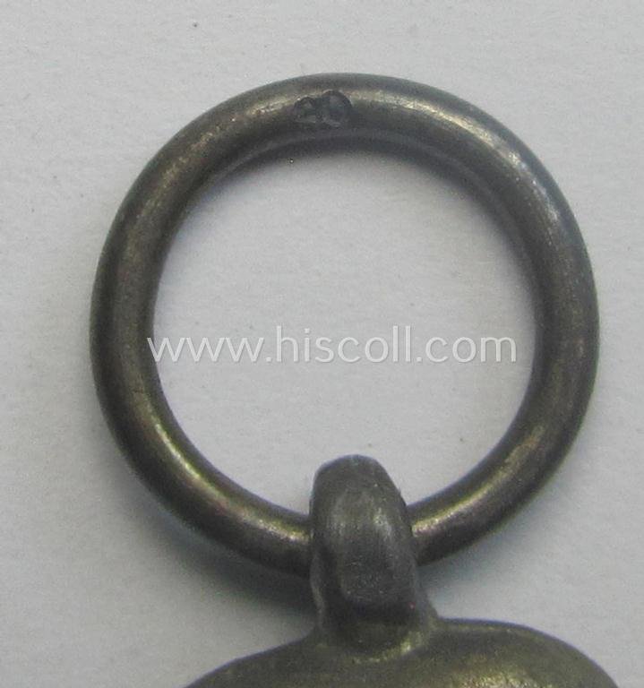 Fully matching medal-set: 'Winterschlacht im Osten 1941/42' as produced by the: 'Hauptmünzamt - Wien'-company being a clearly maker- (ie. '30'-marked) specimen that came stored in its original 'Zellstoff'-based pouch of issue as found