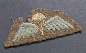 A nice mid war period and un-issued standard British parachute qualification wing