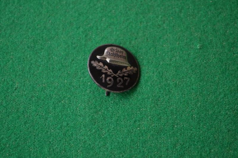Stanhelm Traditions Badge.