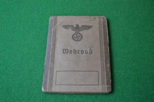 Wehrpass.