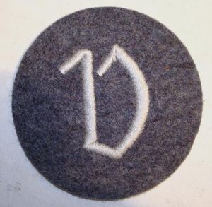 LW TRADE BADGE