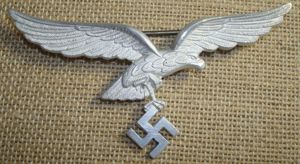 WWII GERMAN LUFTWAFFE OFFICER'S WHITE SUMMER TUNIC BREAST EAGLE