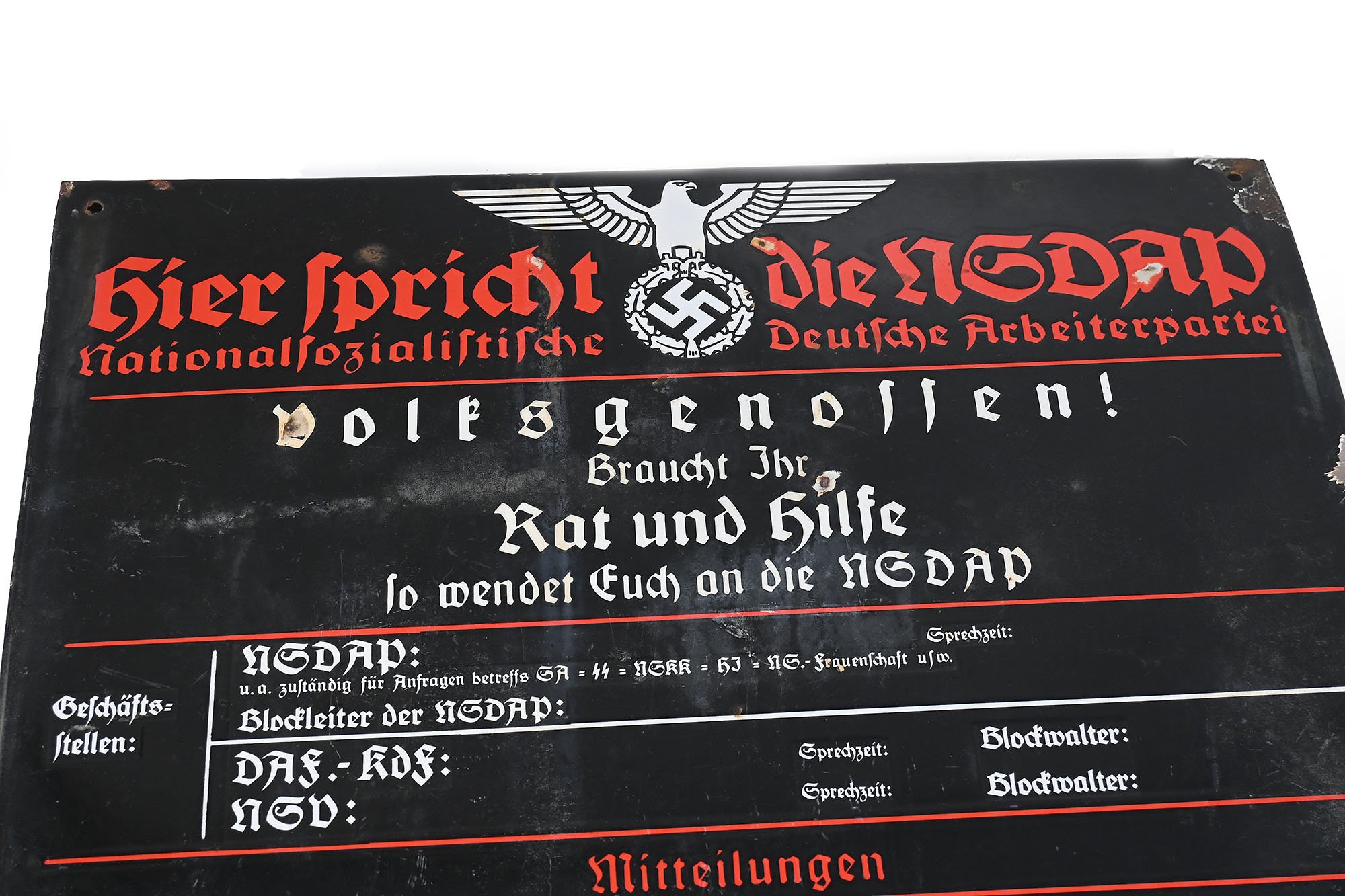 enamel sign here spricht die nsdap