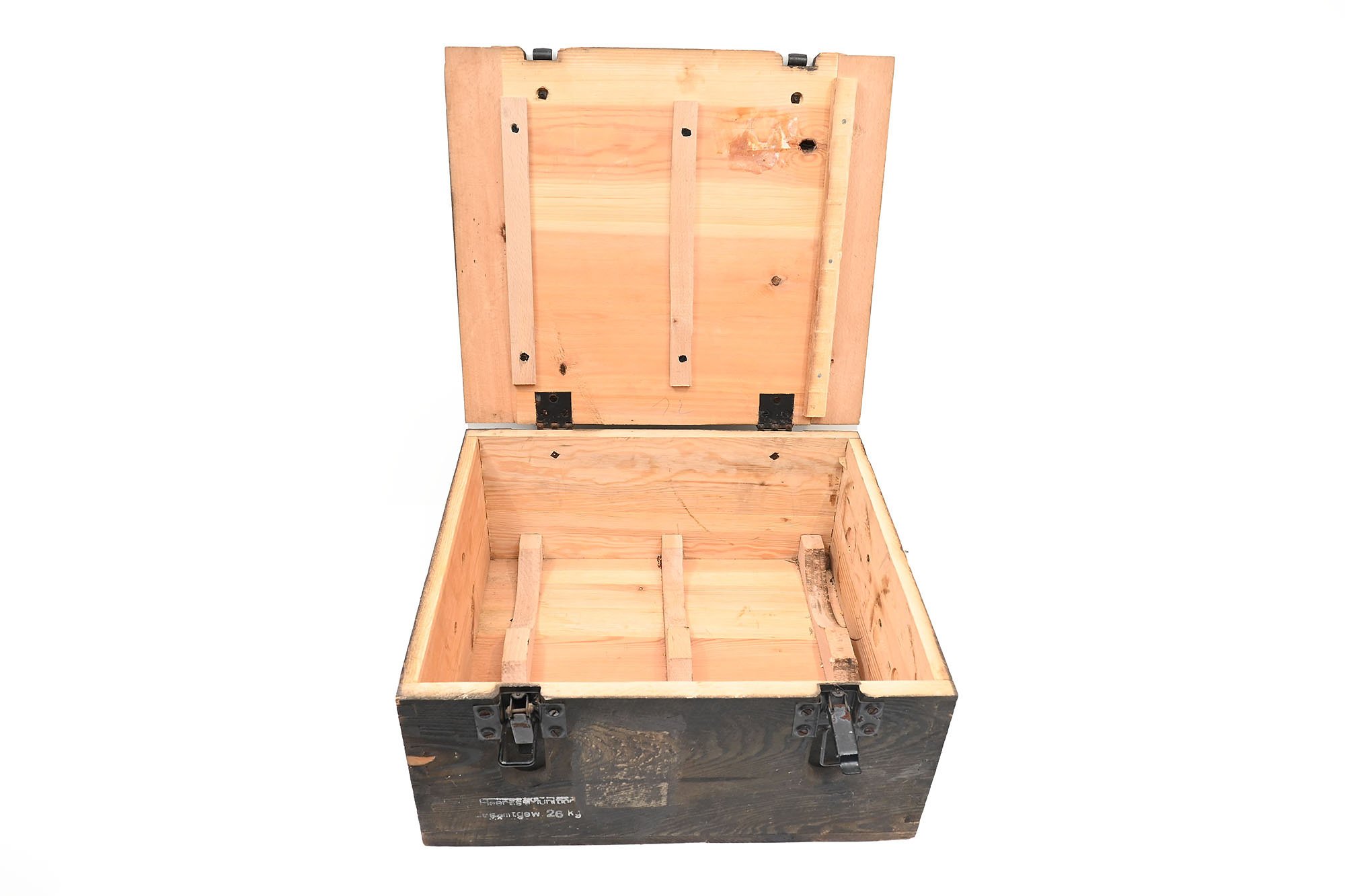 German box for Russian 15.2 cm sleeves.