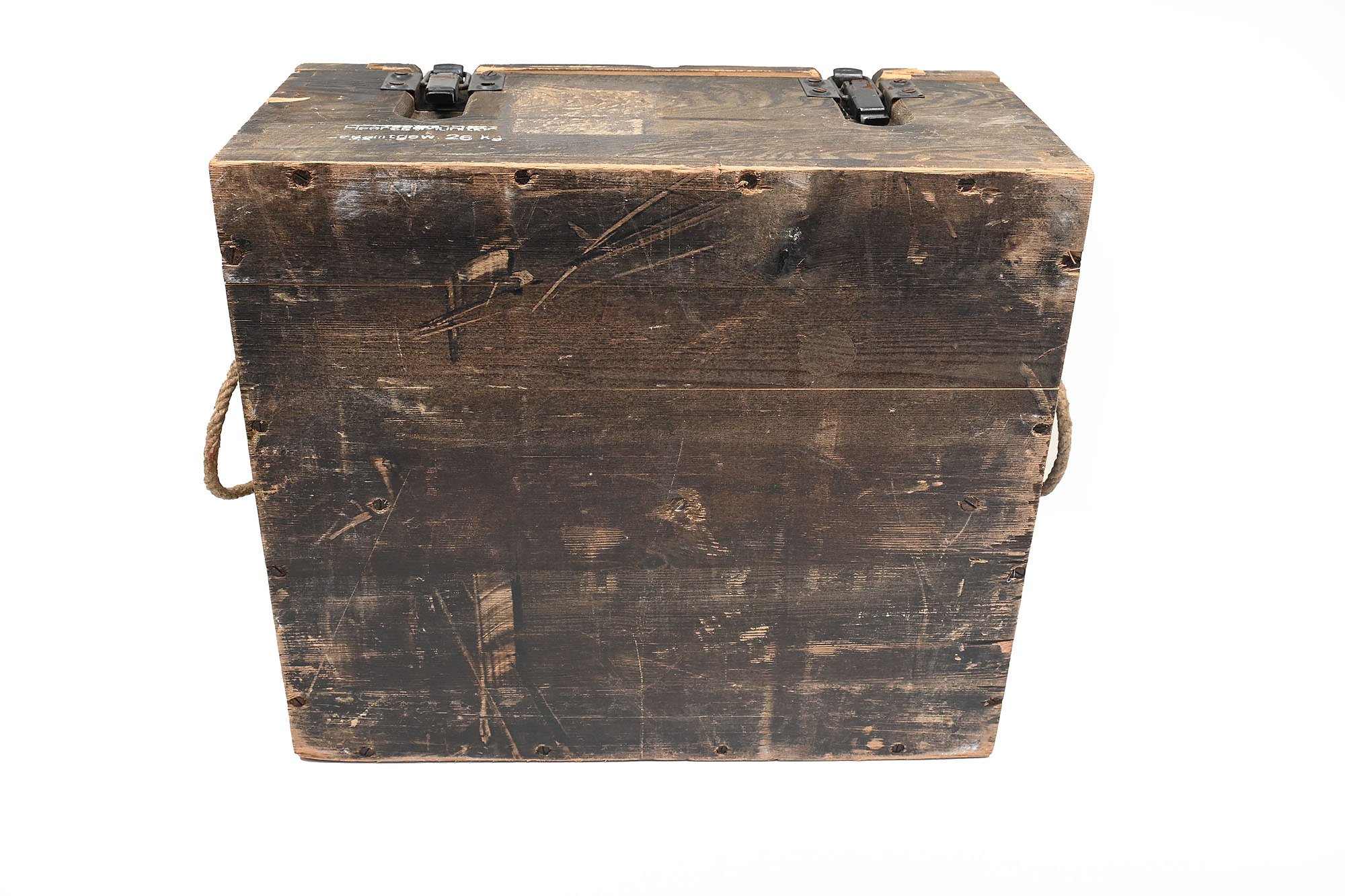 German box for Russian 15.2 cm sleeves.