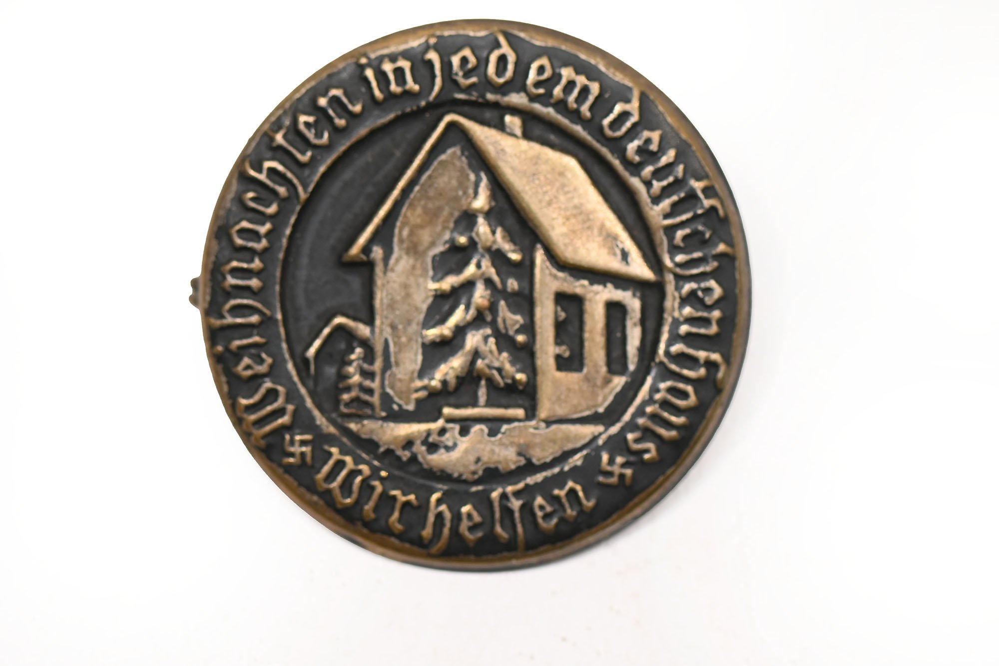 WHW pin Christmas