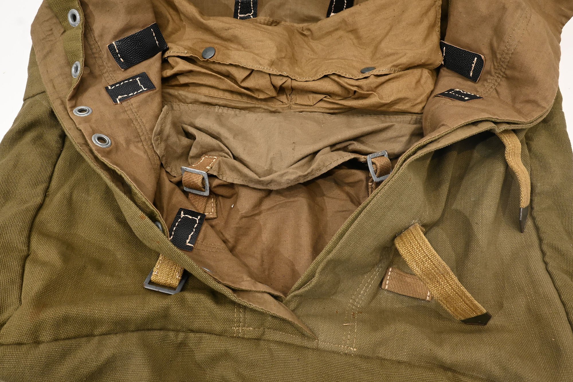 Luftwaffe clothing bag tropical version