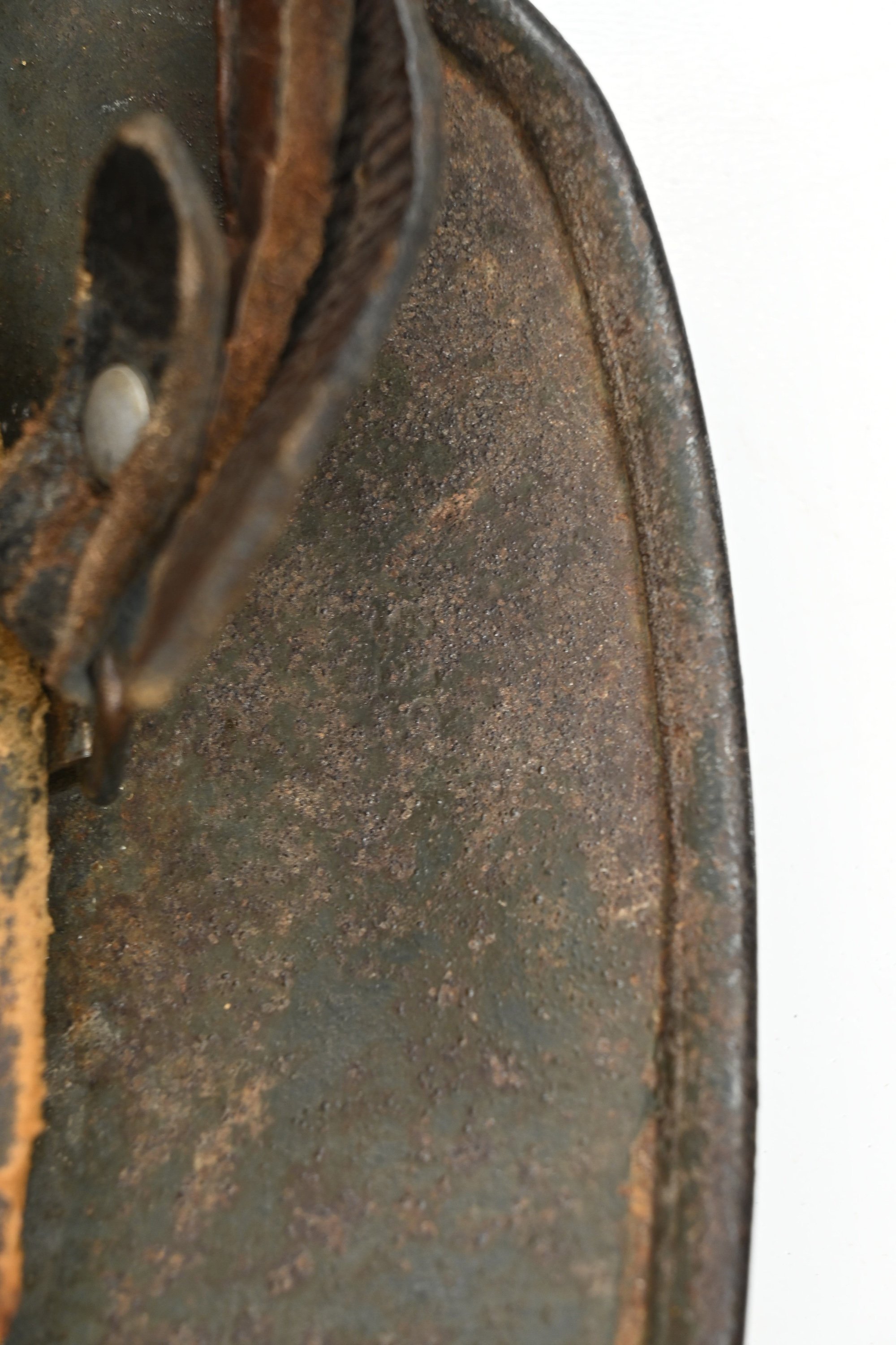 m35 reisseud helmet. camp wine