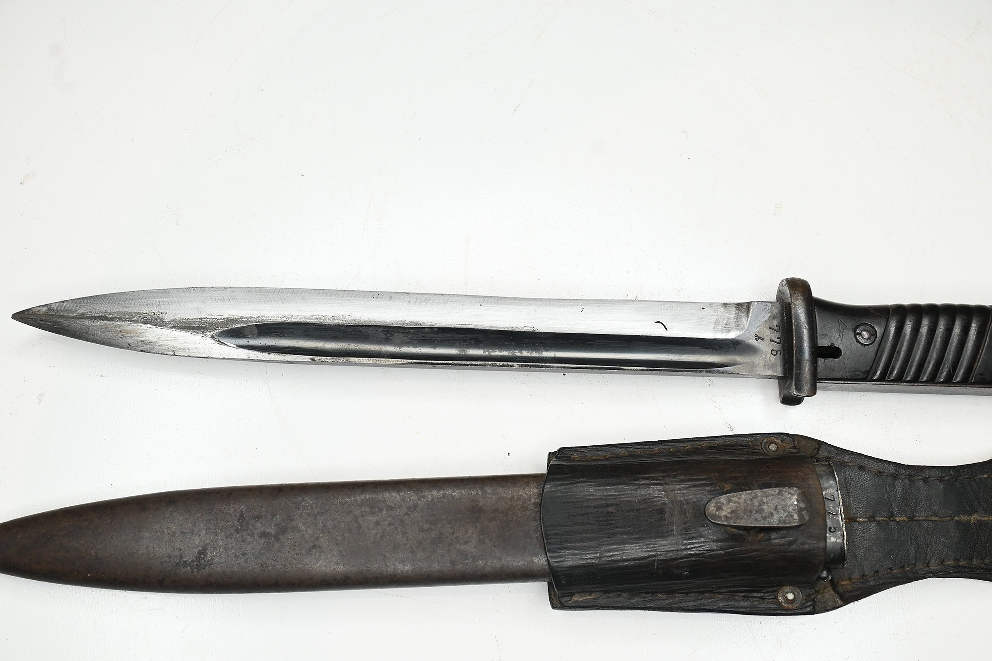 no. equal k98 bayonet with frog