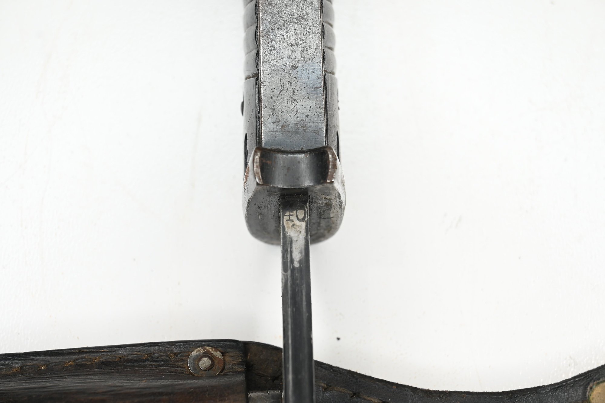 no. equal k98 bayonet with frog