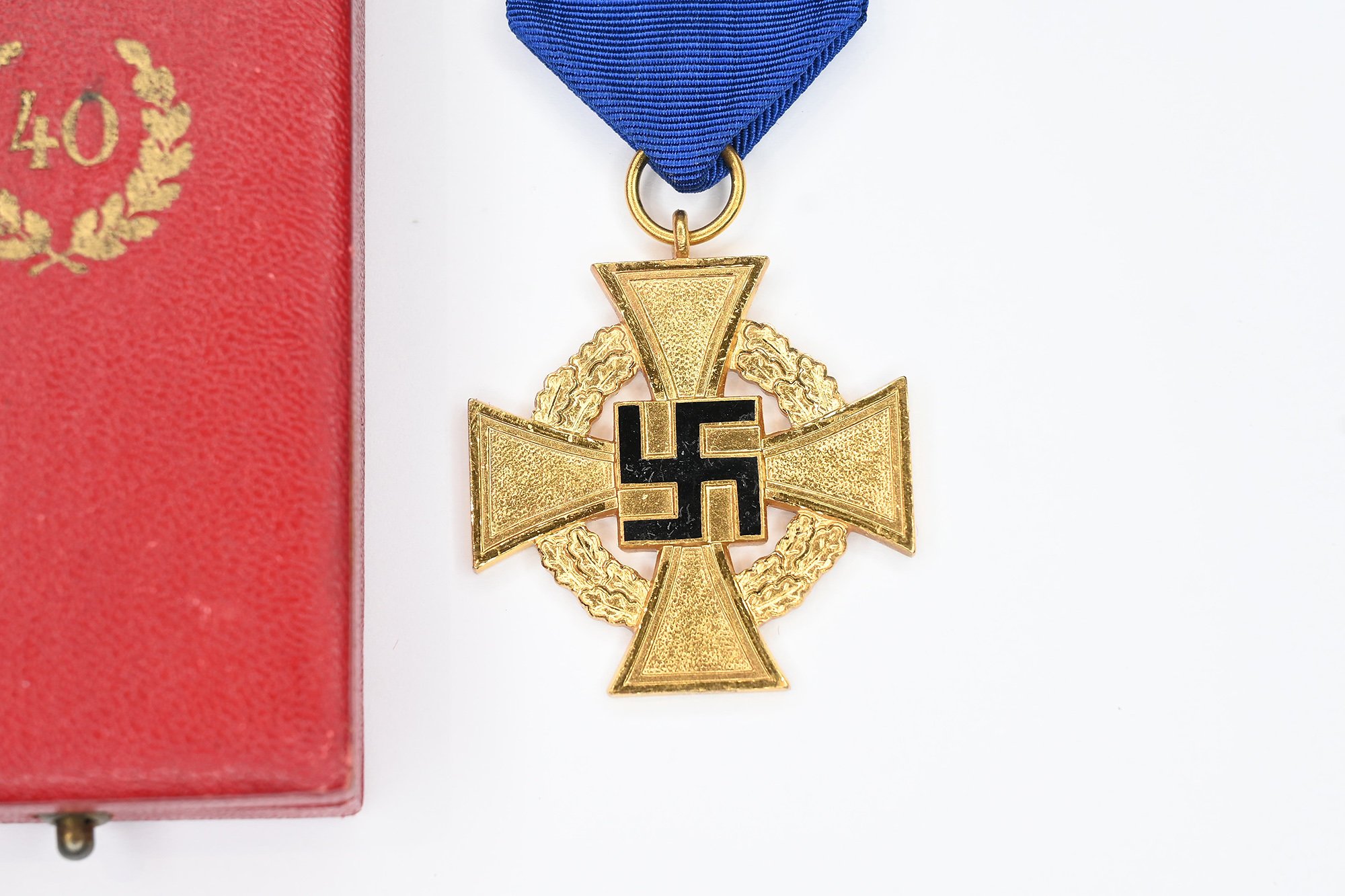 40 jahre mourning service medal in box