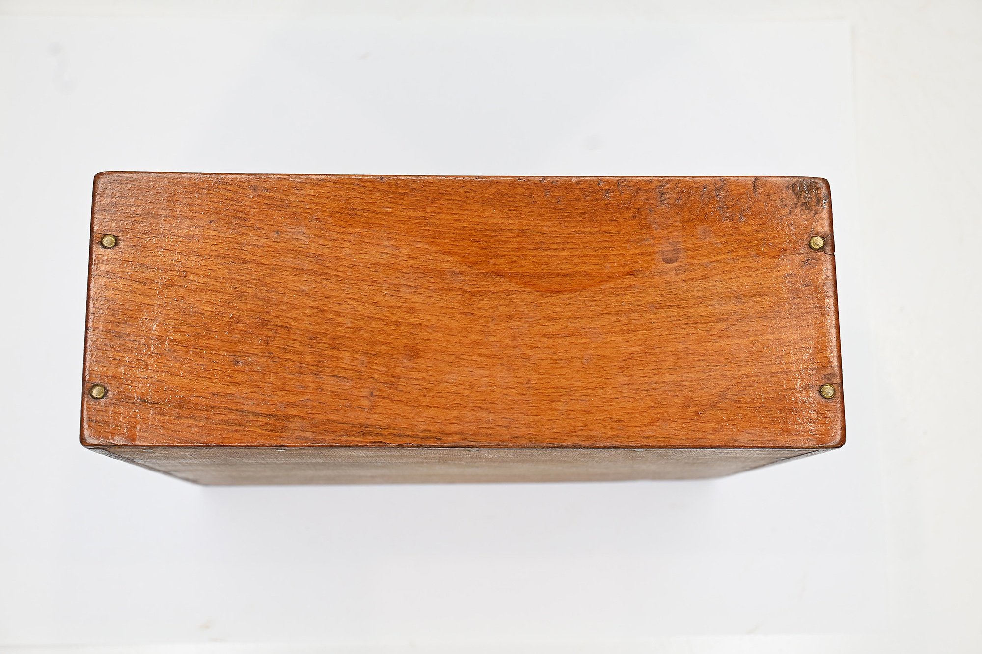 German vet art wooden box